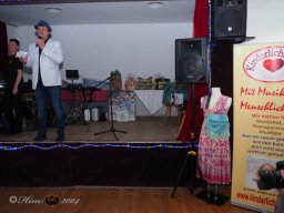 Künstler helfen Kinder - Mit Musik zur Menschlichkeit